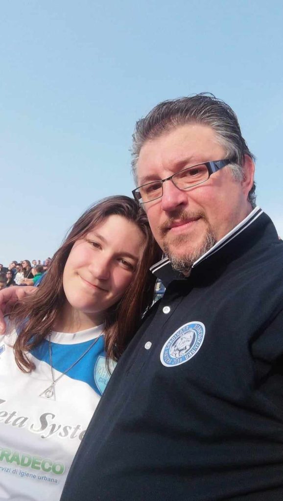 Zaino ultras cuore stilizzato Cagliari tifosi calcio adulto